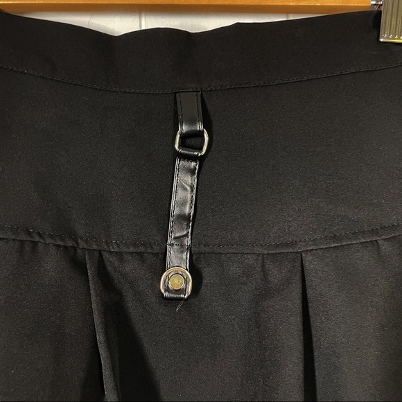 Unbranded Black Zip Front Buckle Accent Mini Skirt Medium - Picture 6 of 6